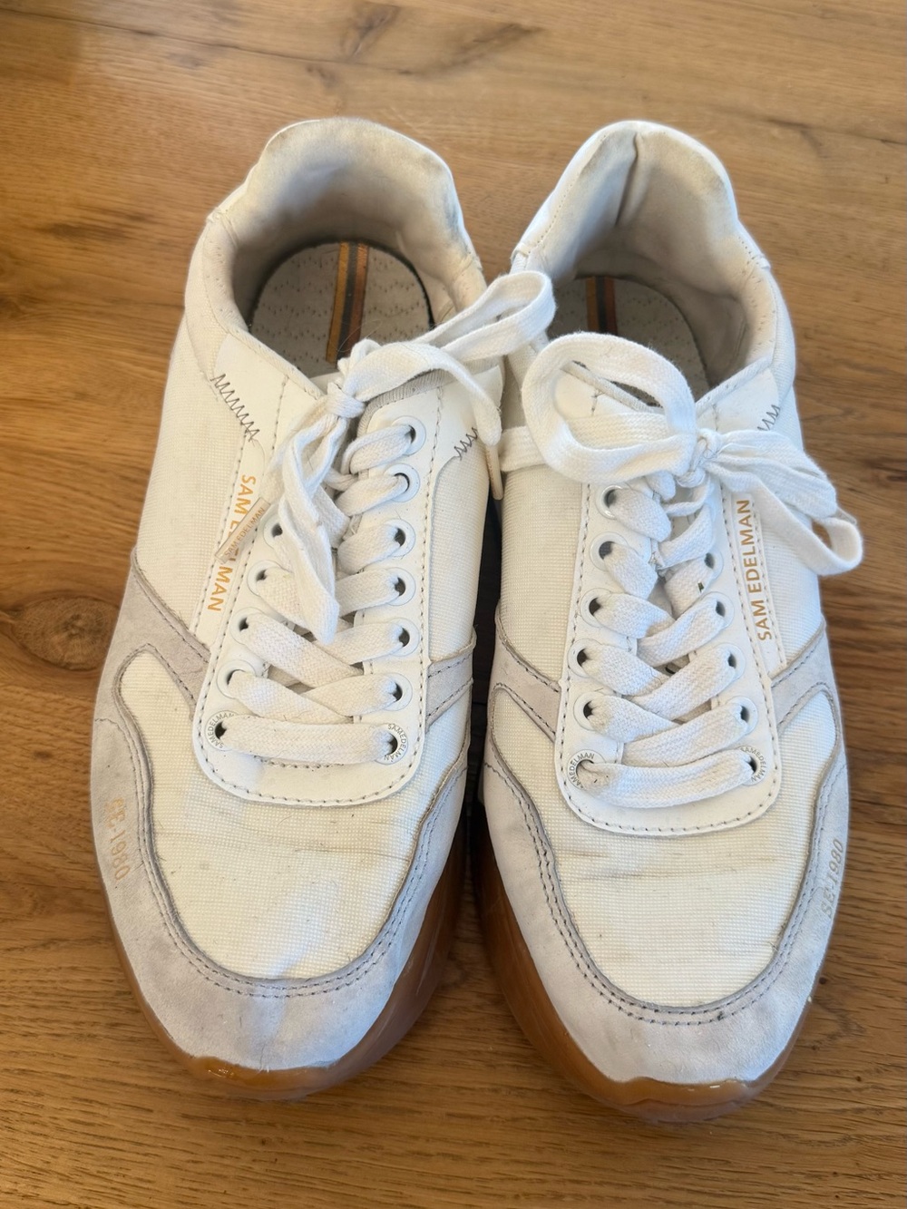 Sam Edelman White Canvas & Gum-Trim Low-Top Sneakers